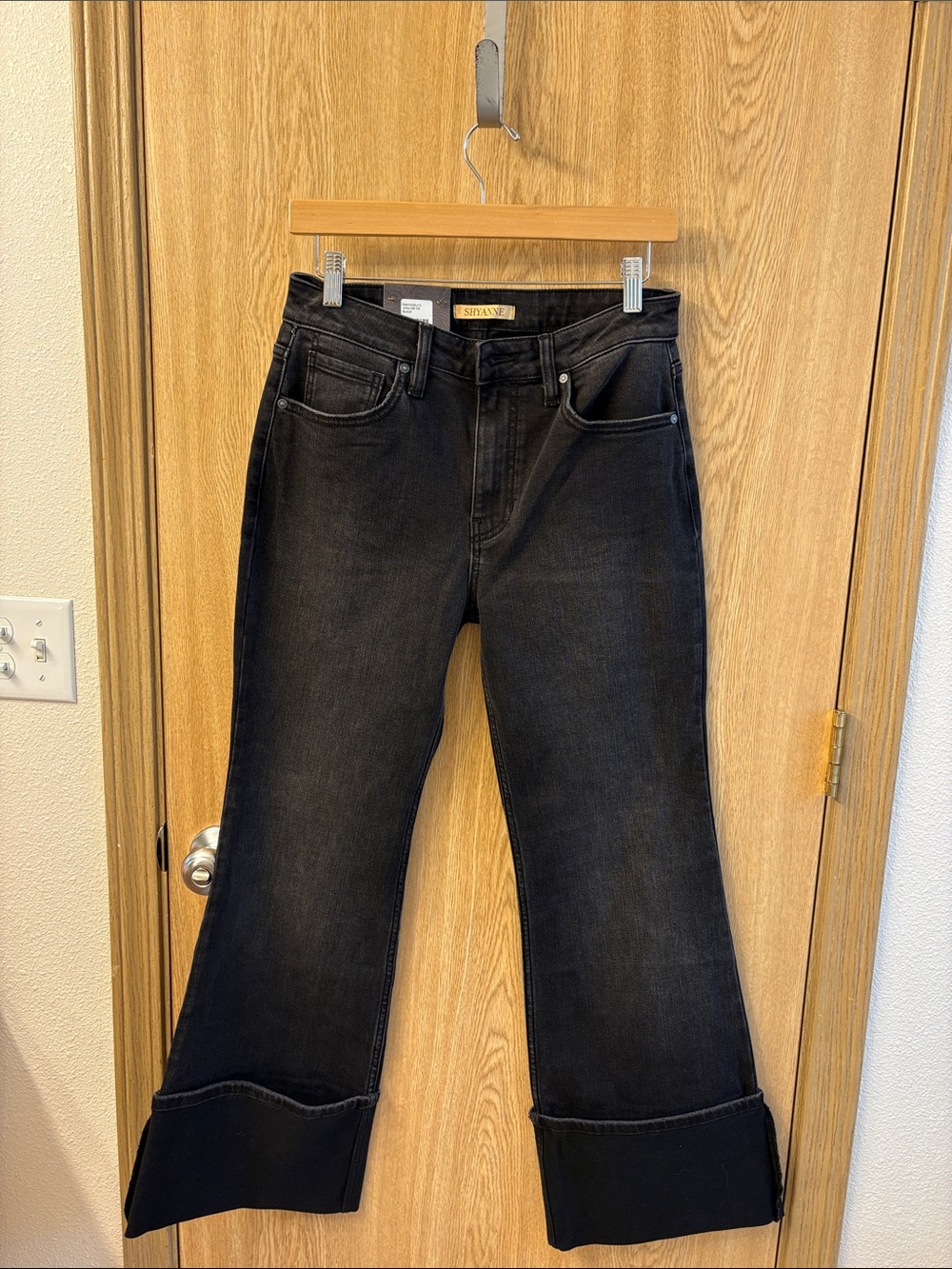 Shyanne Black Women's Wide-Leg Cuffed Jeans